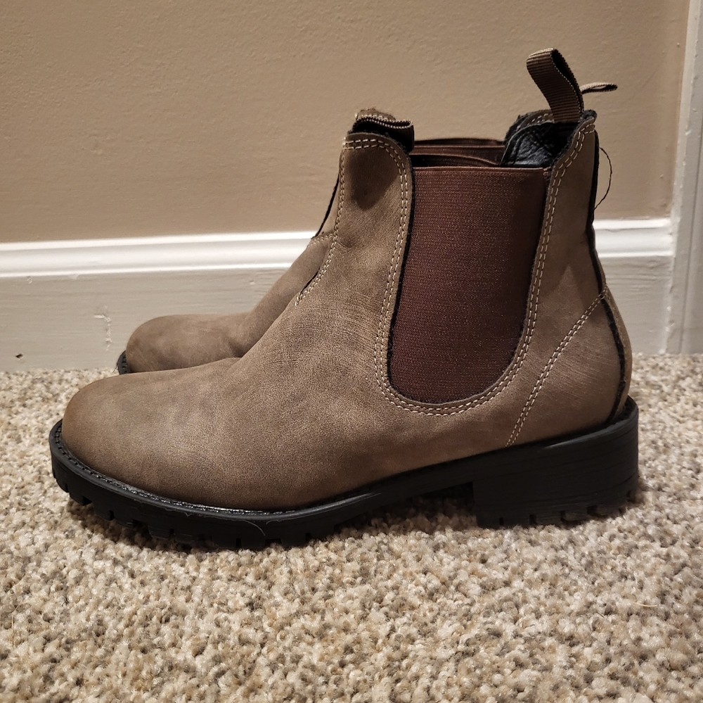 Brown Chelsea Boots